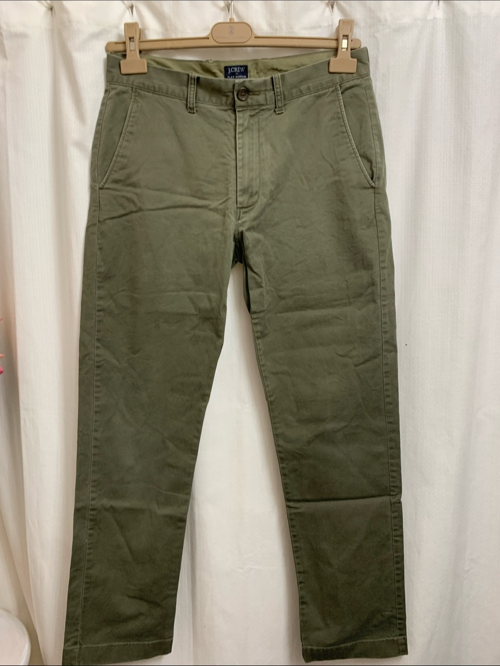 J. Crew Flex Sutton Slim Straight Chinos in Catskill Green